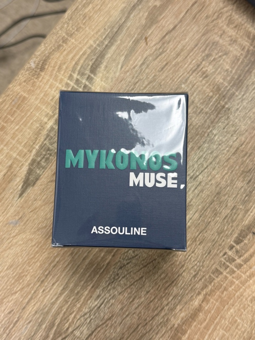 Assouline Mykonos Muse Candle